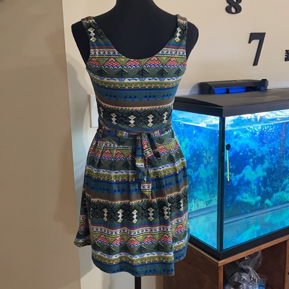 Green Aztec Mini Dress - Picture 4 of 5
